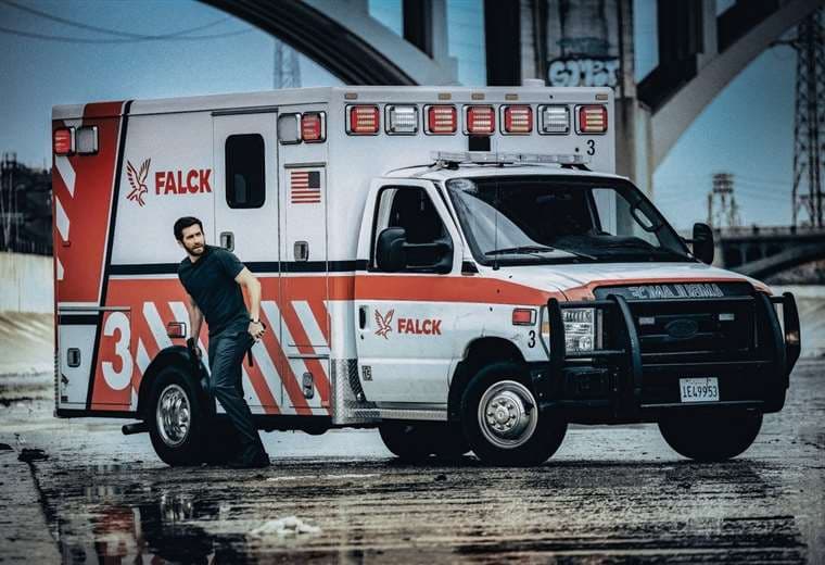 En “Ambulancia”, la nueva película de Michael Bay, 
tres vidas cambiarán para siempre