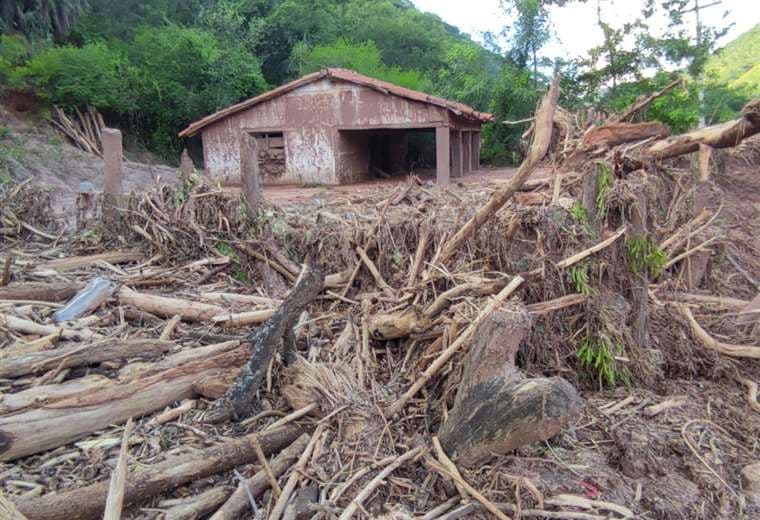 10 personas fallecieron en el aluvión registrado en Entre Ríos