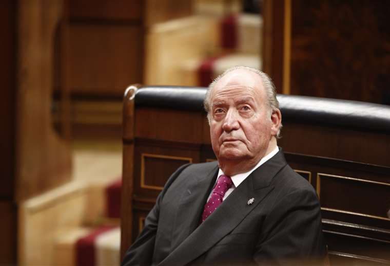 Exrey Juan Carlos I volverá a España el jueves tras casi 2 años en el extranjero