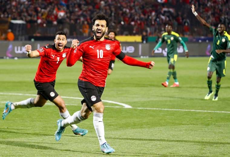 Salah celebra el triunfo de Egipto sobre Senegal. Foto: AFP