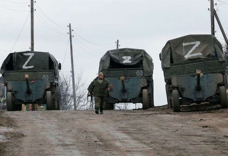 Guerra en Ucrania: cómo la 'Z' se convirtió en un símbolo de apoyo a las fuerzas rusas