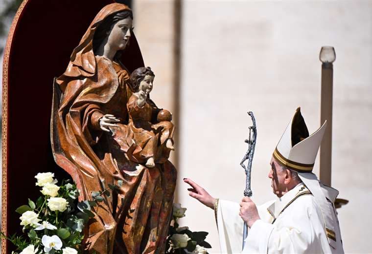 Papa Francisco durante la celebración de la Pascua/Foto: AFP