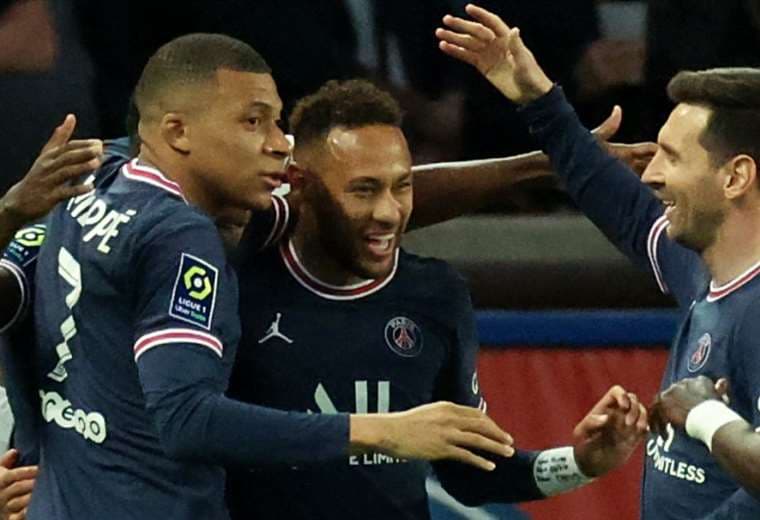 Neymar y Mbappé marcaron los goles del PSG. Foto: AFP