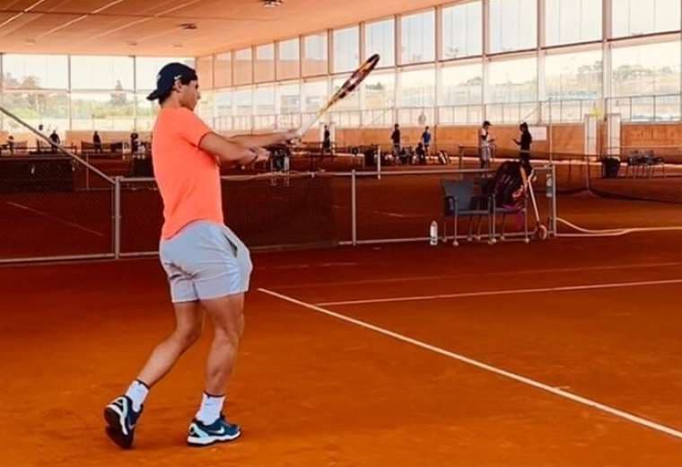 Rafael Nadal apunta a estar en forma para Ronald Garros. Foto: Internet