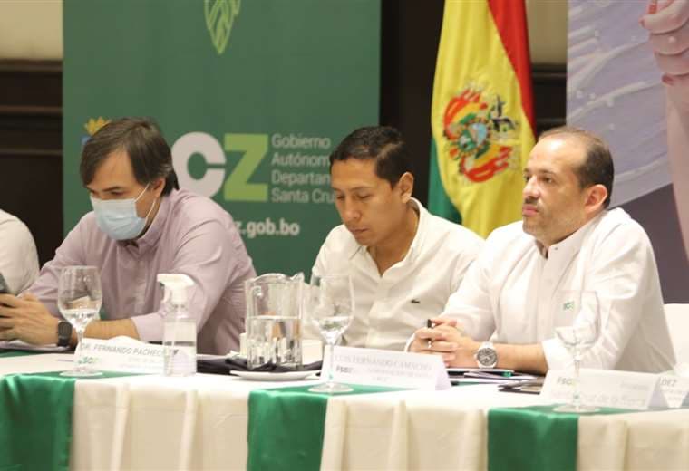 Gobernador se reúne con Amdecruz/Foto: JC Torrejón