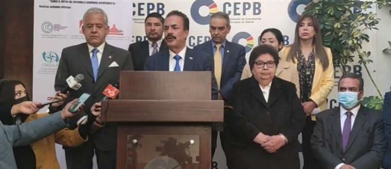 Las federaciones de empresarios se reunieron en La Paz  