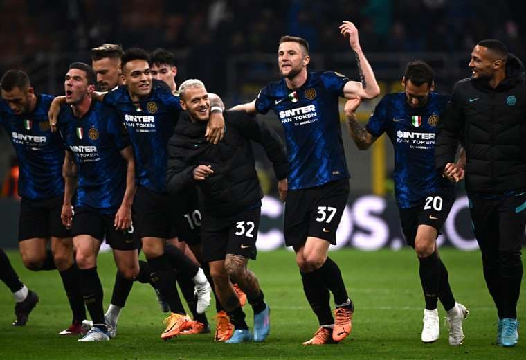 El festejo de los jugadores del Inter, que ganaron este sábado a la  Roma. Foto: AFP