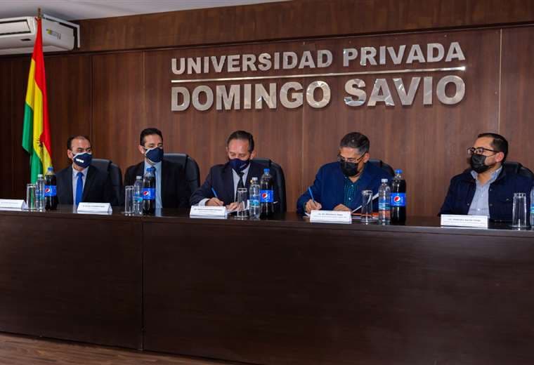 Convenio entre la Universidad Privada Domingo Savio y la Cervecería Boliviana Nacional