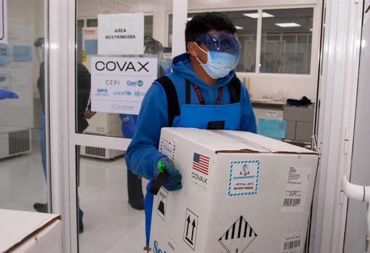 603.720 dosis de la vacuna Pfizer llegaron a Bolivia este jueves