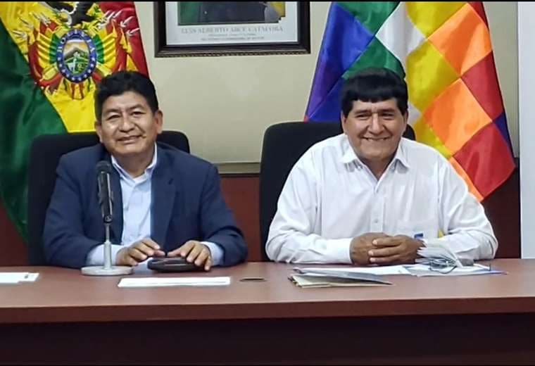 Ministro Montaño reconoce ser el comandante de lso Guerreros Azules