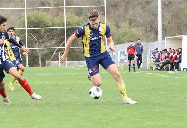 Nicolás Arze Ynsúa trabaja para triunfar en el fútbol