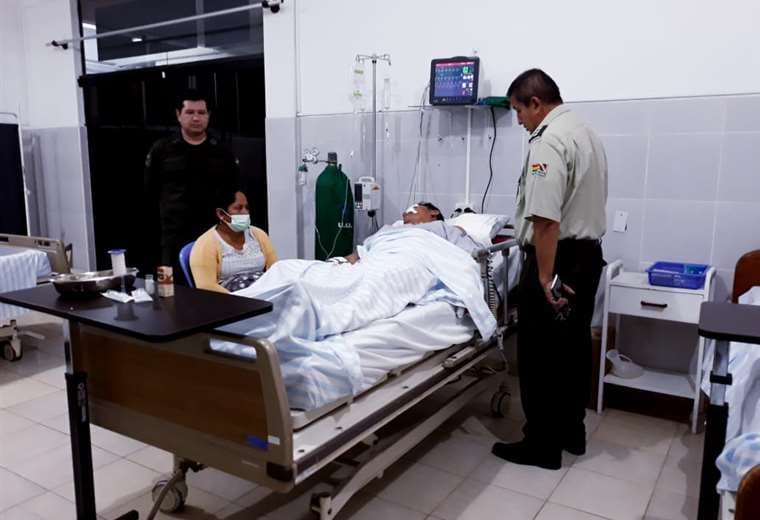 El policía se recupera en una clínica privada de Yapacaní/Foto Soledad Prado
