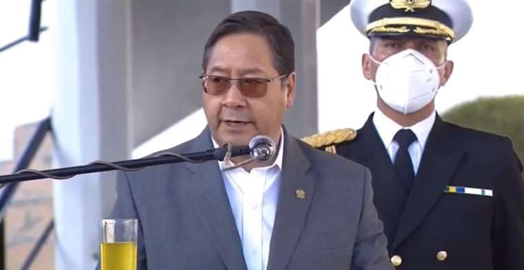 El Presidente emite su discurso en el Estado Mayor de Ejército 