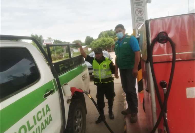 Gobernación dota de combustible a la policía