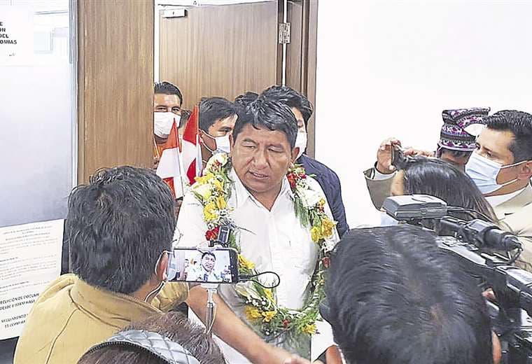 El gobernador de Potosí sale del polémico informe ante la comisión de Autonomías de Diputa