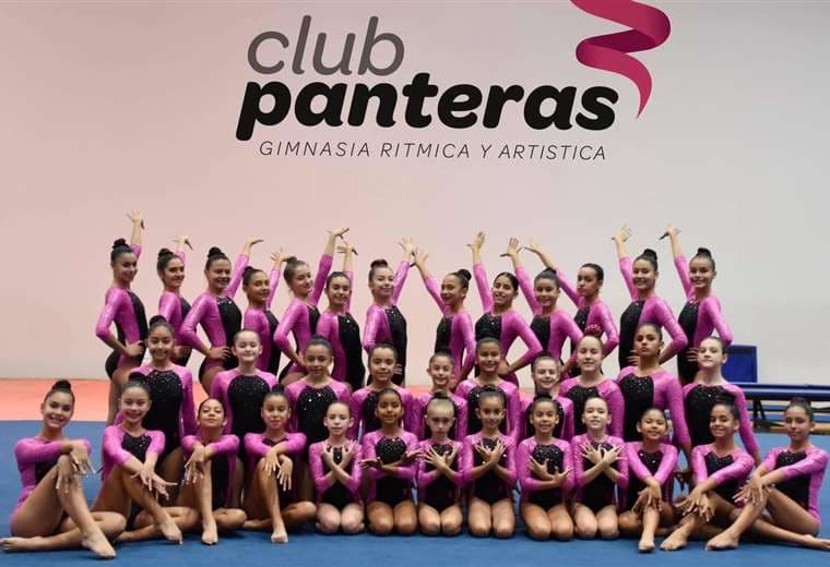 Gimnastas cruceñas del club Panteras. Foto: Club Panteras