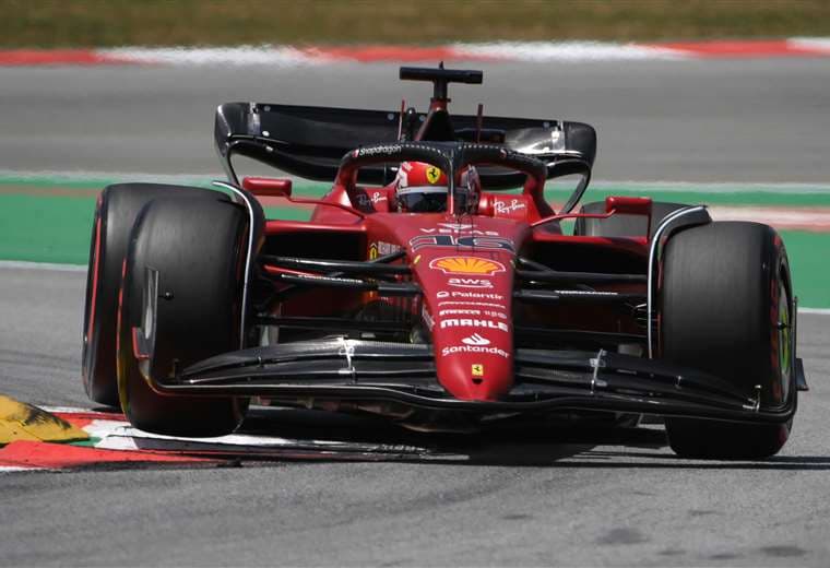 Leclerc logró su cuarta 'pole' en la temporada de la Fórmula Uno. Foto. AFP