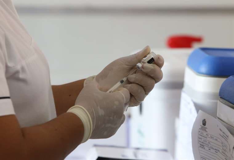 Solo en Santa Cruz este miércoles se aplicaron 5.310 vacunas