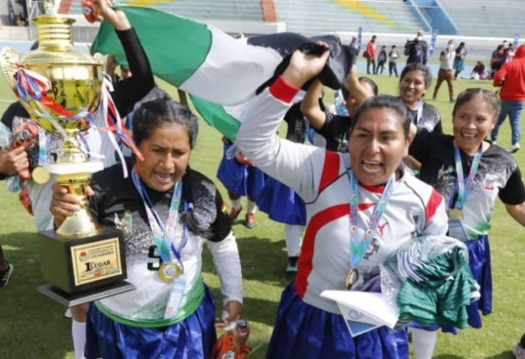 Mizque ganó el Campeonato Departamental de Fútbol de Mujeres Indígenas de Cochabamba