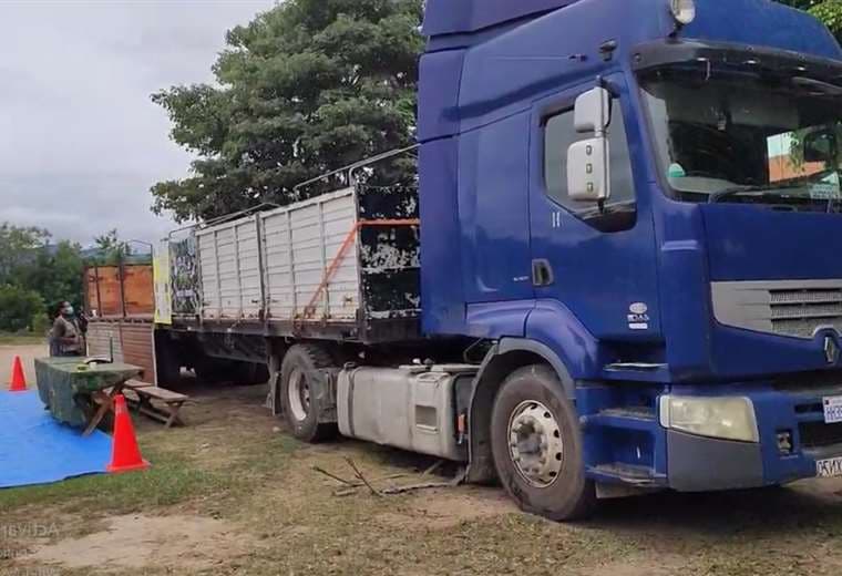 Umopar Yacuiba retiene un camión que trasportaba droga