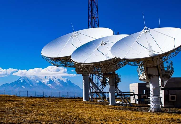 Antenas satelitales en El Alto. Foto: ABE
