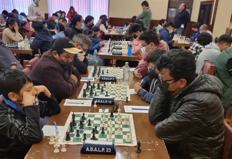 El torneo contó con la participación de 87 ajedrecistas. Foto: FBA