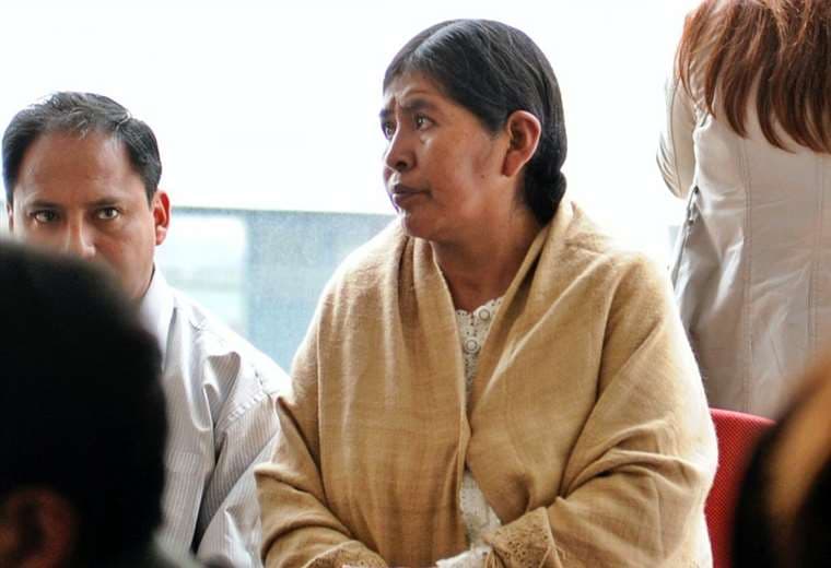 Elvira Parra afrontó 180 casos vinculados al Fondo Indígena