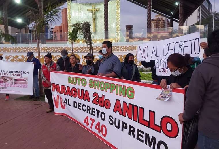 La protesta inició a las 6:00 en el segundo anillo de Santa Cruz
