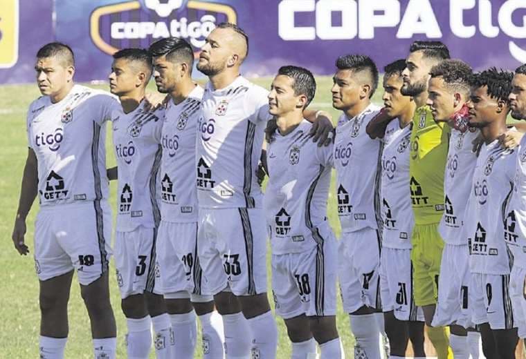 Real Santa Cruz se alista para debutar en el torneo Clausura. Foto: Juan C. Torrejón