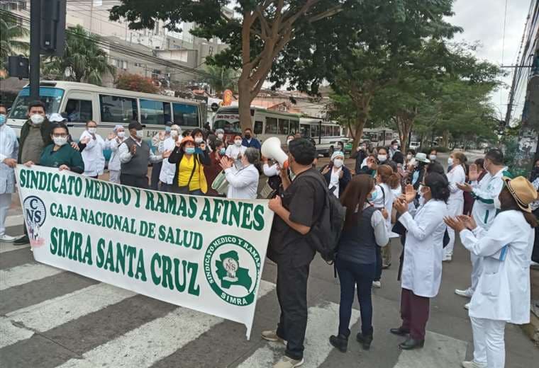 Marcha de los médicos de la CNS / Foto: Mayra Sanabria