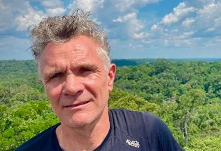 El periodista Dom Phillips desaparecido en la Amazonía.
