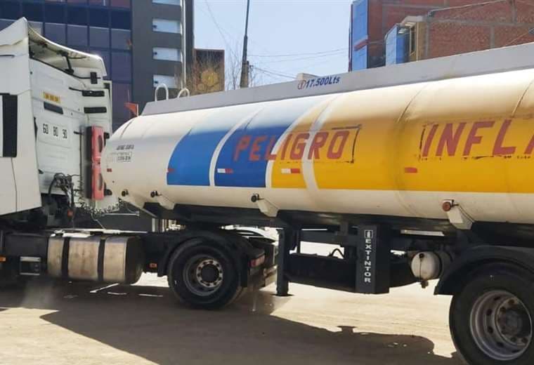 Bolivia es gran importador de combustibles liquidos/Foto: ANH
