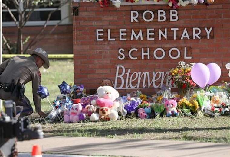 Niña relata cómo vivió masacre en escuela de Texas
