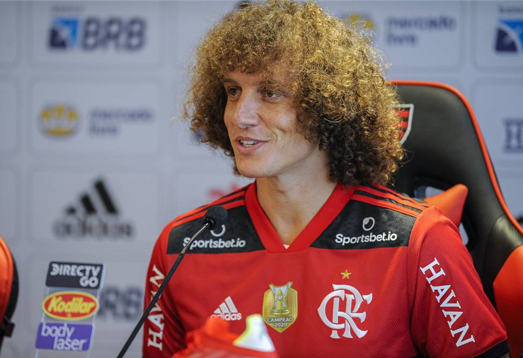 David Luis llegó como jugador libre al Flamengo. Foto. Internet 