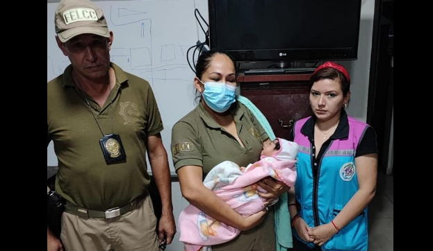 La bebé rescatada en Santa Cruz I Policía.