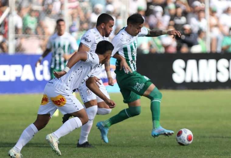 Tercer enfrentamiento este año entre Real SC y Oriente. Foto: Jorge Gutiérrez