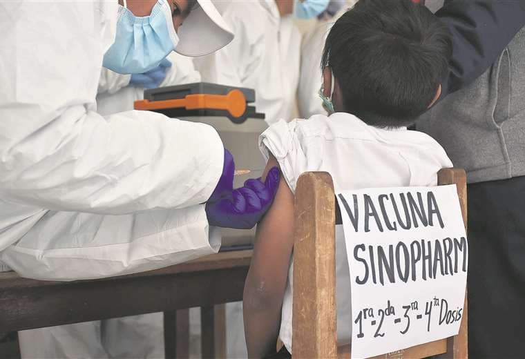 Autoridades piden a los padres aprovechar los últimos días del receso escolar para vacunar a los niños / Foto: Ricardo Montero