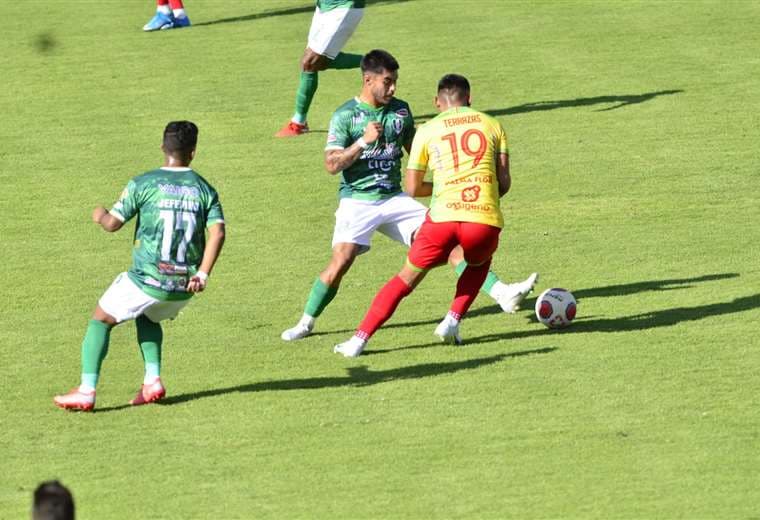 Palmaflor y Real Tomayapo disputan la segunda fecha del torneo Clausura. Los Tiempos