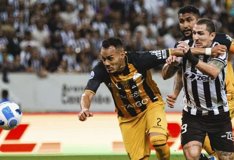 The Strongest perdió por goleada (3-0) ante Ceará y quedó eliminado de la Copa Sudamericana