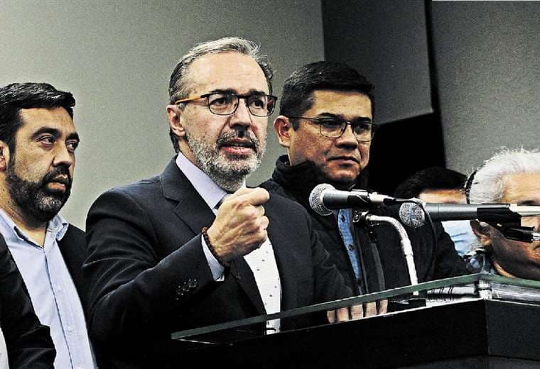 Jorge Richter tras la reunión de los alcaldes con el presidente Luis Arce | ABI