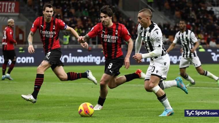 Milan venció por 4-2 al Udinese