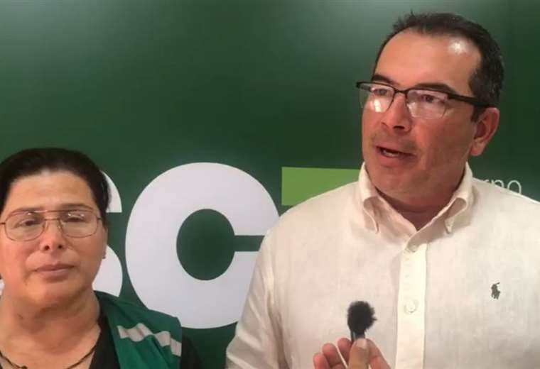 Paola Weber y Mario Aguilera informan sobre reunión del COED