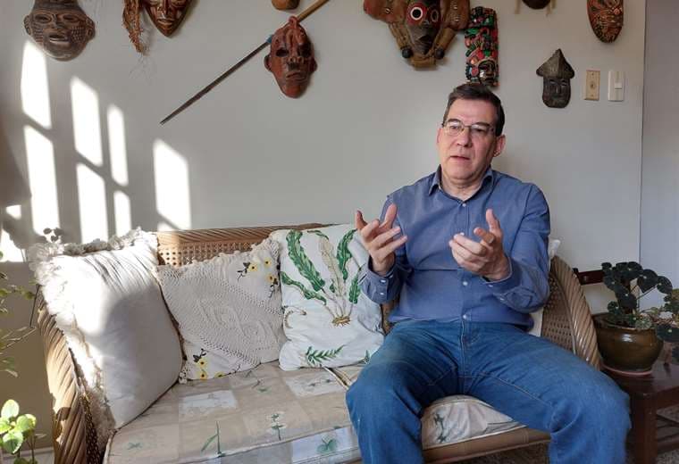 Raúl Peñaranda busca la presidencia de la Asociación de Periodistas de La Paz