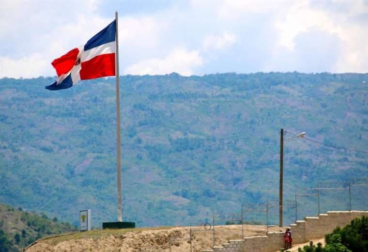 República Dominicana busca contener la migración de haitianos