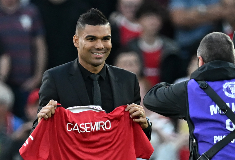 Casemiro fue presentado en el Manchester United. Foto. AFP 