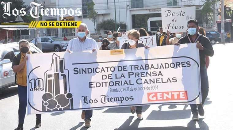Marcha de trabajadores de editorial Canelas/Foto: Los Tiempos