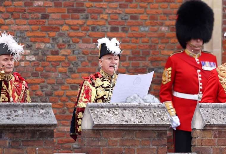La ceremonia de proclamación del rey Carlos III que fue televisada por primera vez en la h