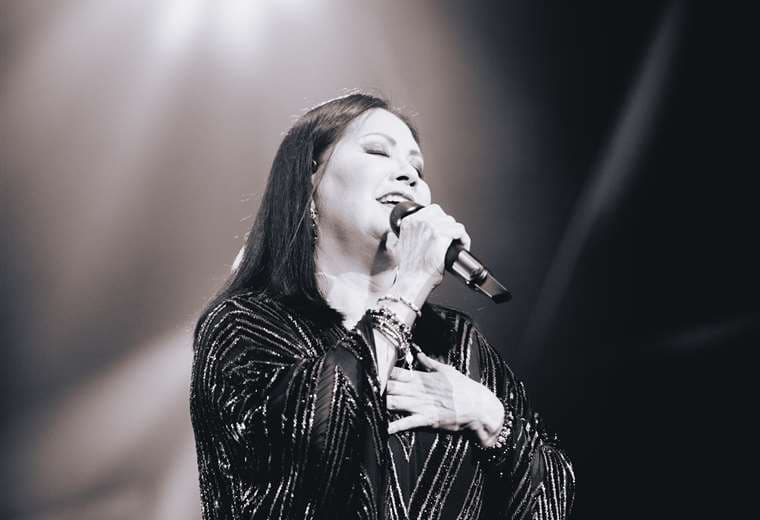 Ana Gabriel es una de los grandes cantantes de América Latina