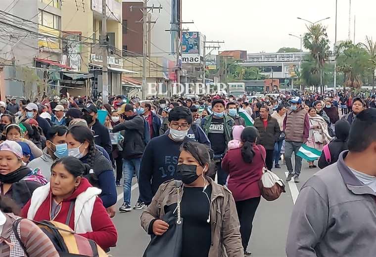 Gremiales marchan contra los vendedores ambulantes / Foto: Juan Carlos Torrejón