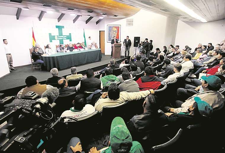 La institucionalidad cruceña se reunió en el Comité pro Santa Cruz / Foto: Jorge Gutiérrez